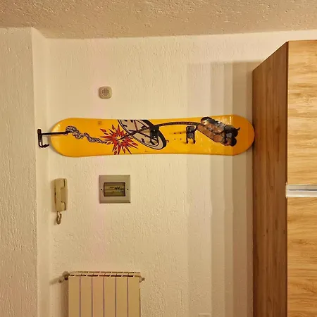 La Tana Del Lupo Piste Da Sci 200 Mt Apartment *