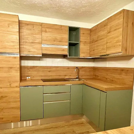 Apartment La Tana Del Lupo Piste Da Sci 200 Mt Temu