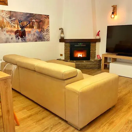 Apartment La Tana Del Lupo Piste Da Sci 200 Mt
